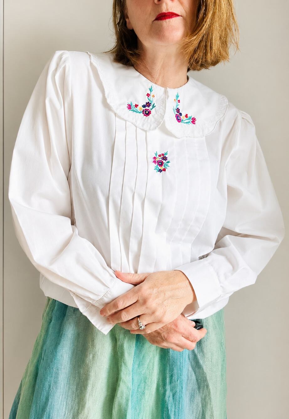 Vintage Embroidered Peter Pan Collar Blouse White Size M Cottagecore